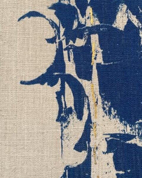 «Memorias Visibles VIII», cianotipia sobre lino de Sara Tana